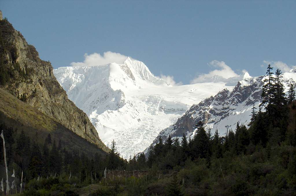 Lhagu Glacier
