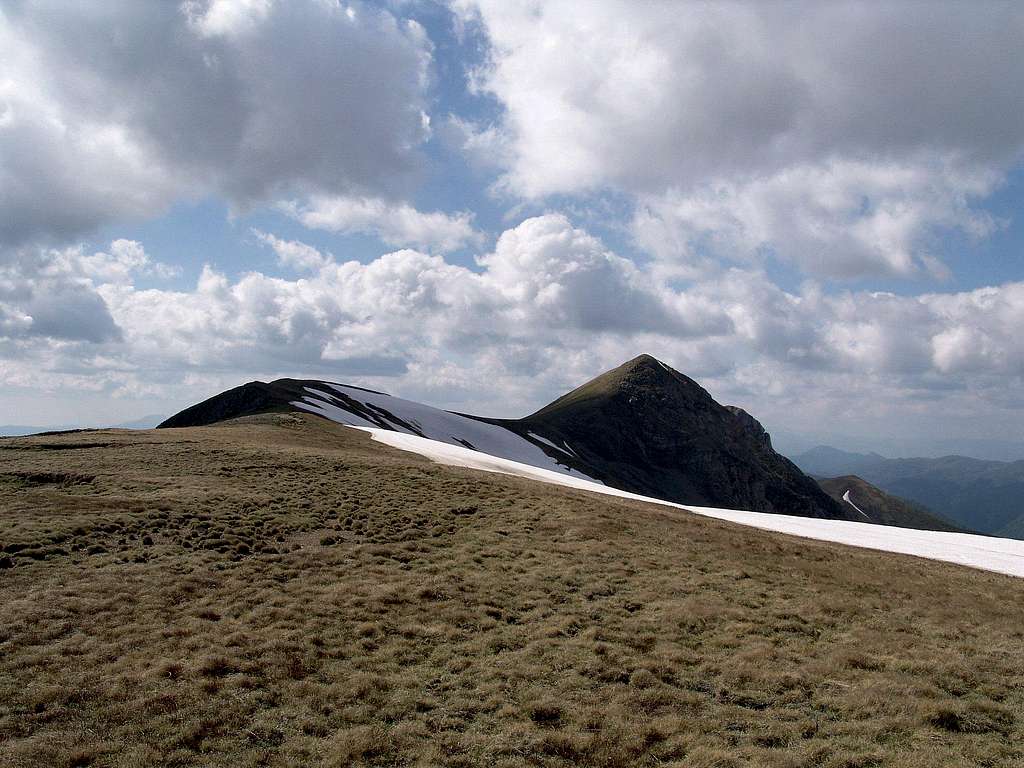 Maglic (Kucki) main ridge