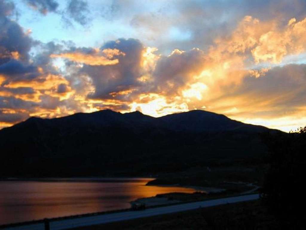 Sunset from Twin Lakes...just...