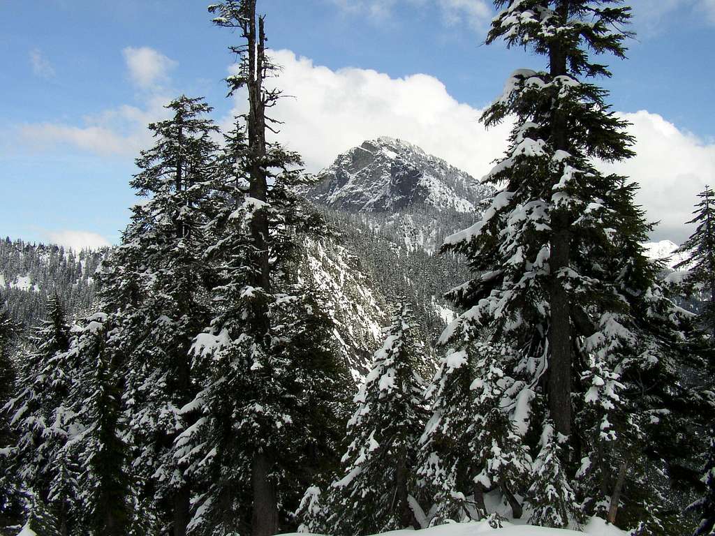 N face of Snoqualmie Mountain