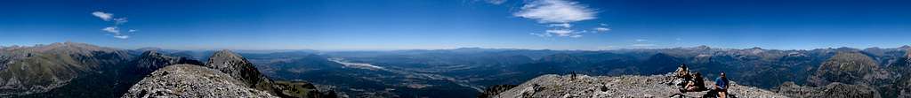 360° pano on the summit of the Peña Montañesa