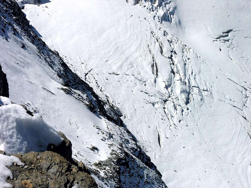 North side of Mont Avril  (3347 m)