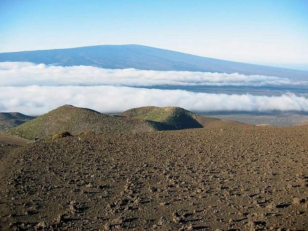 Mauna Loa viewed from 10500...