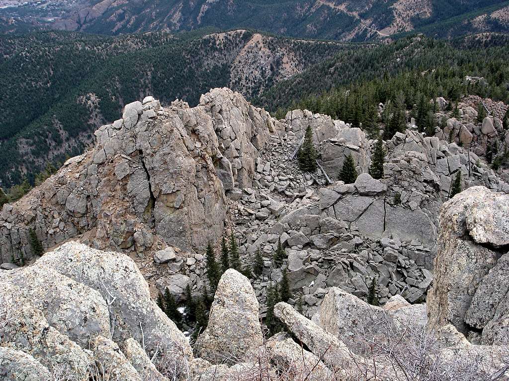 Typical Tenney Crags formations