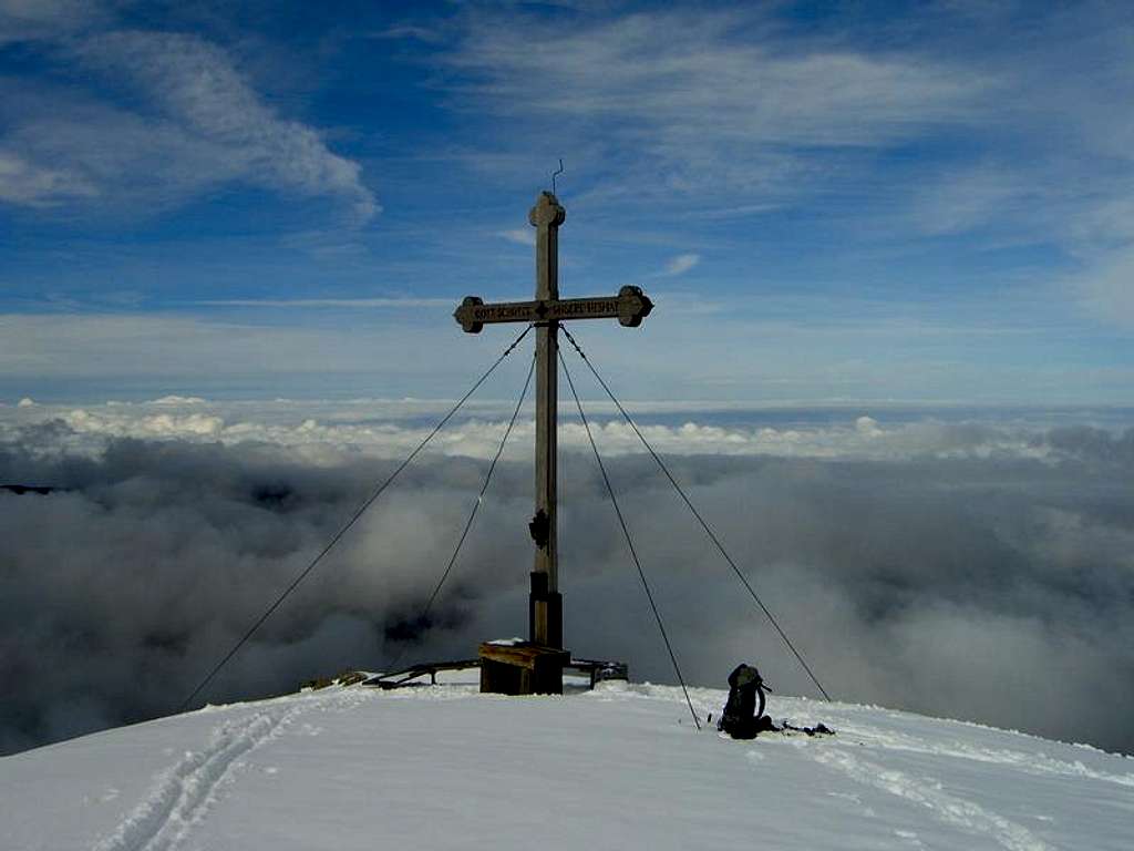 Summit-Cross
