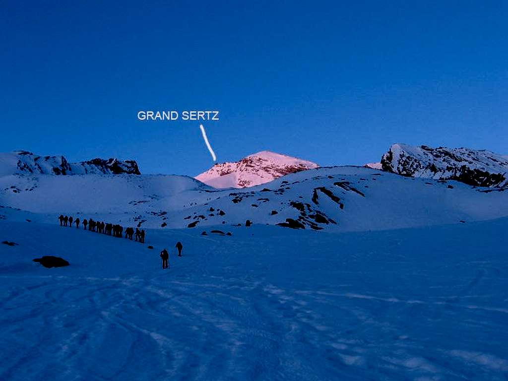 Starting the climb towards Grand Sertz <br>(Gran Serra) <i>3552m</i> from Vittorio Sella Hut.