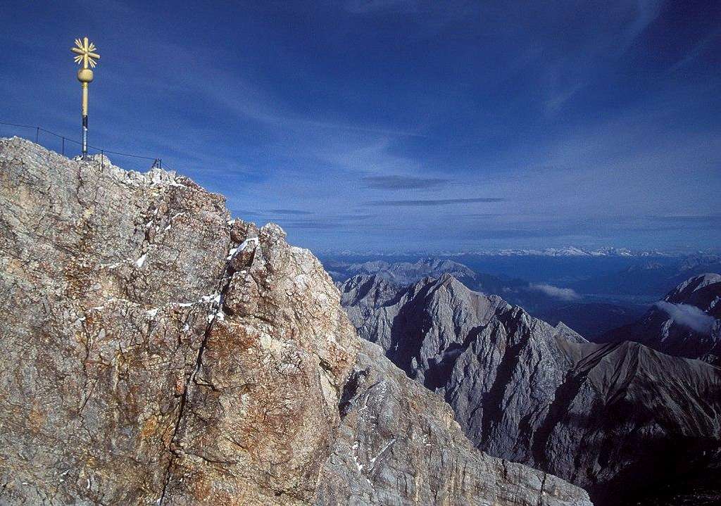 Zugspitze summit cross