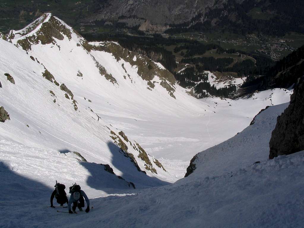 ski hiking in couloir de Chemine in Mont de Grange north face