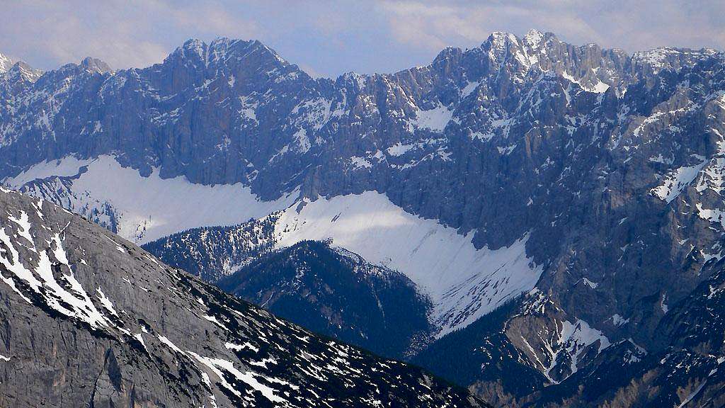 Rocky peaks from the Mittenwalder Klettersteig