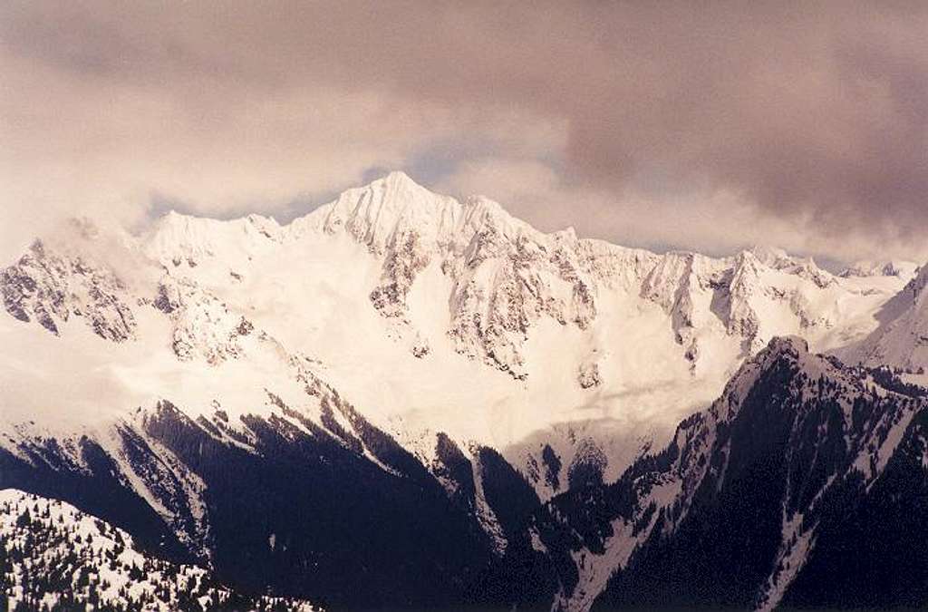 Eldorado Peak dons a cloud...