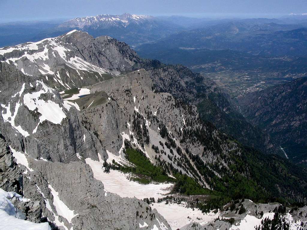 view from Gamila summit to Drakolimni lake and Aoos river 2000 meters below