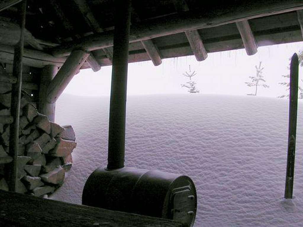 Inside view of Fuji shelter.