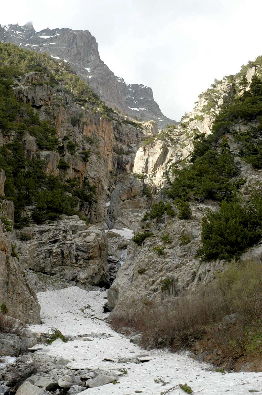 Vallon de la Pilatte canyon