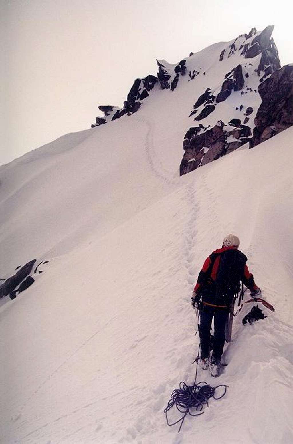 The final steep traverse from...