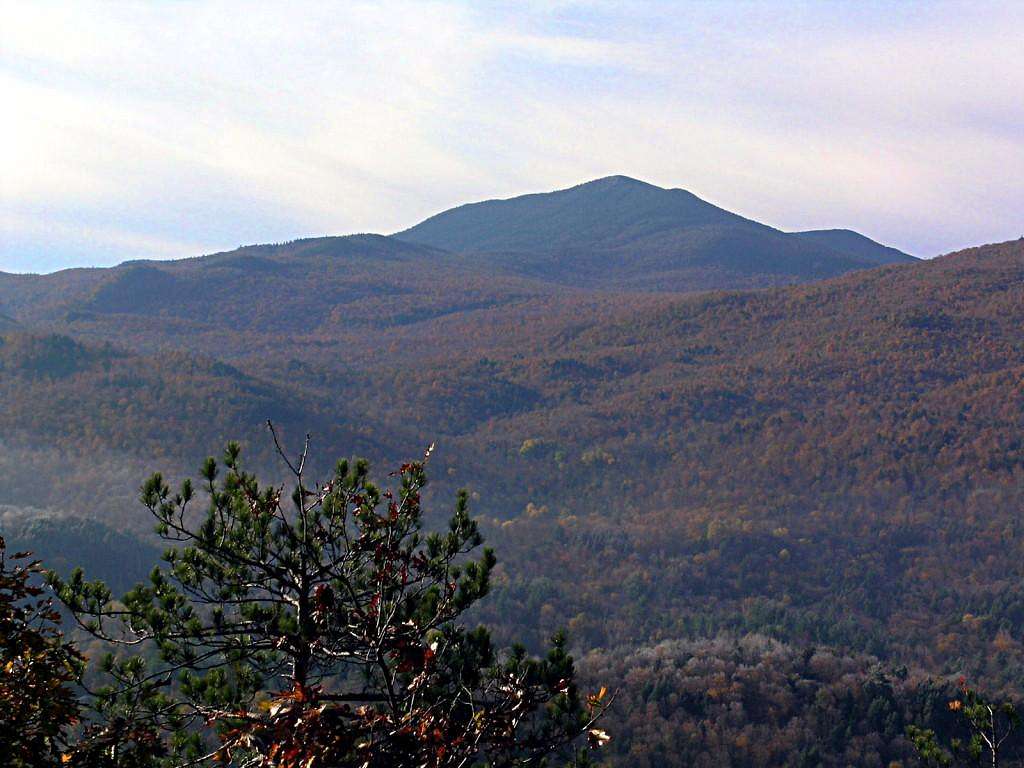 Whiteface in the autumn morning