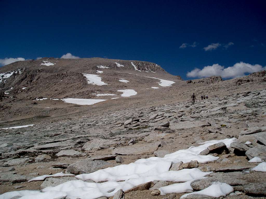 The apporach to Mount Langley from New Army Pass