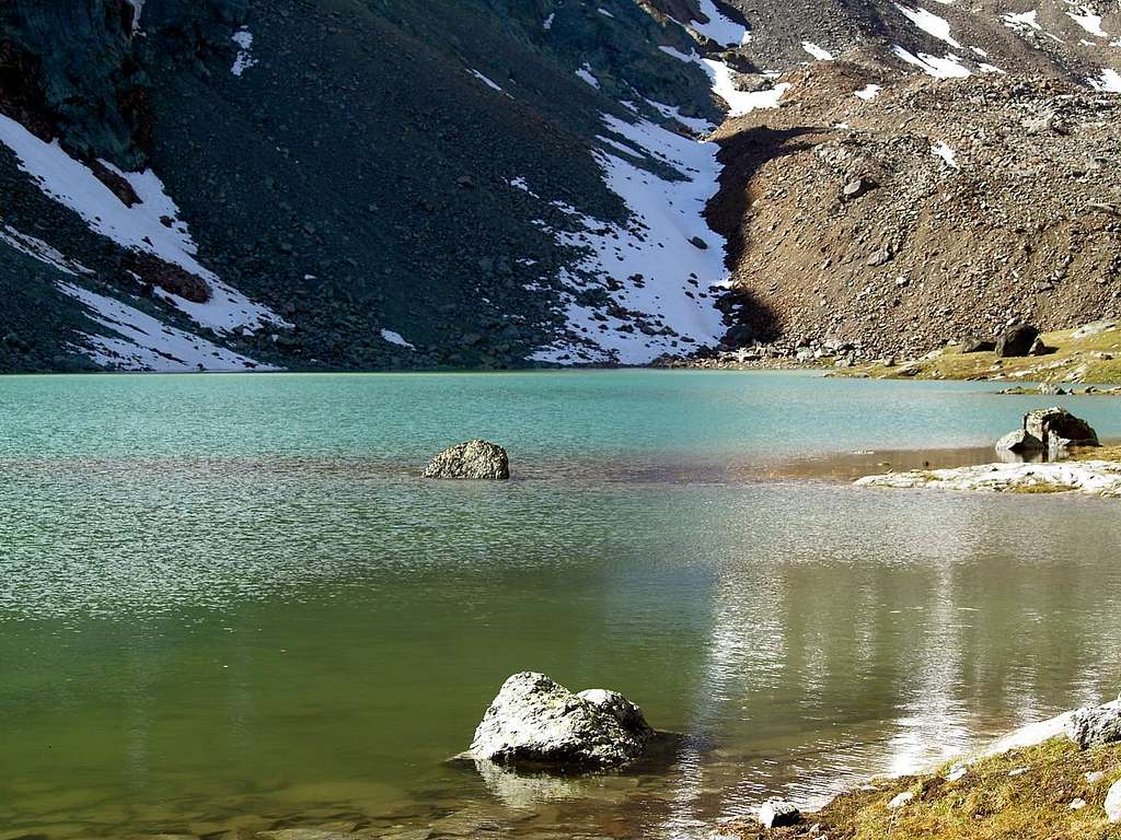 Il lago Lungo (2632 m), 29 giugno 2006