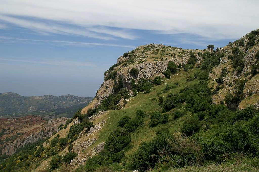 Northernmost outpost of the Puraccia north ridge