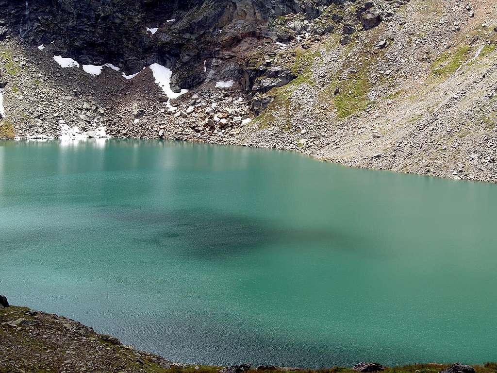 Il lago di Laures inferiore (2541 m)