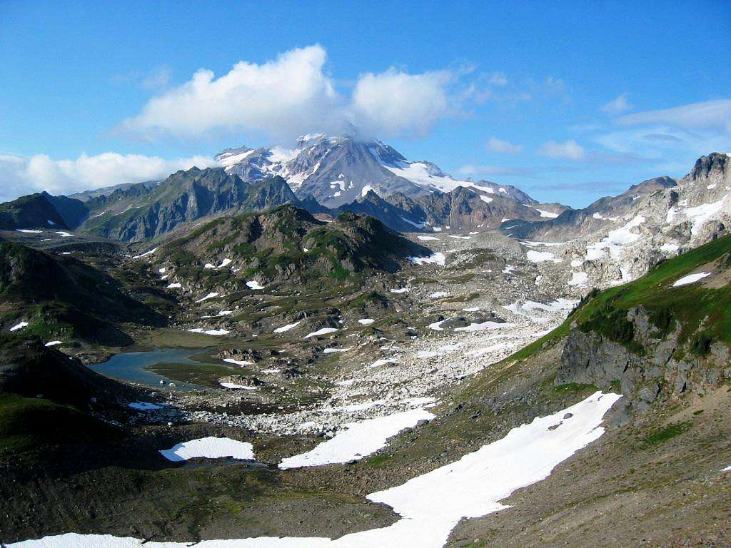 Glacier Peak and south route.