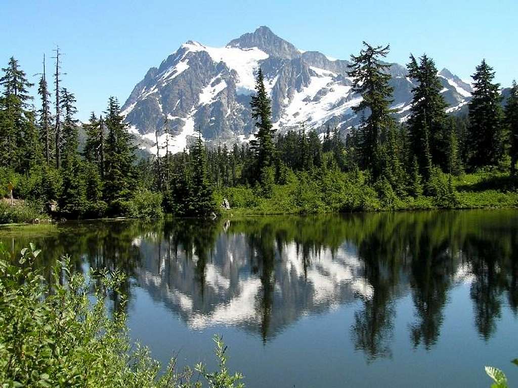 Mount Shuksan from Picture Lake