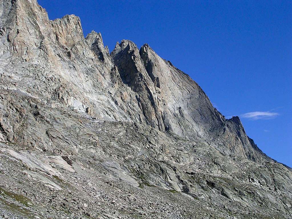 Fremont Peak from Titcomb Basin