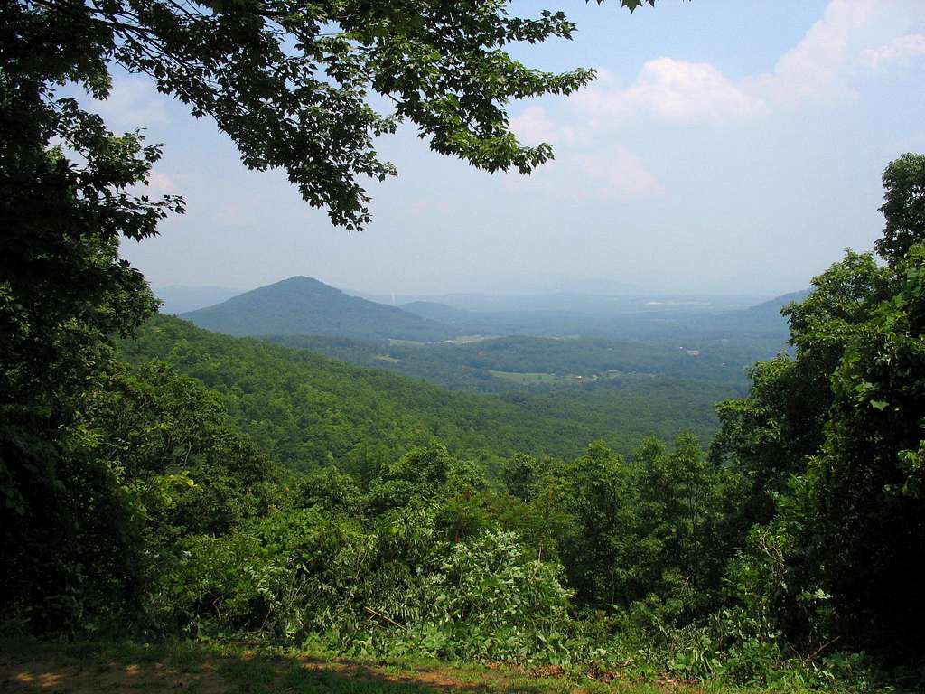 MP 398.3 - Chestnut Cove Overlook