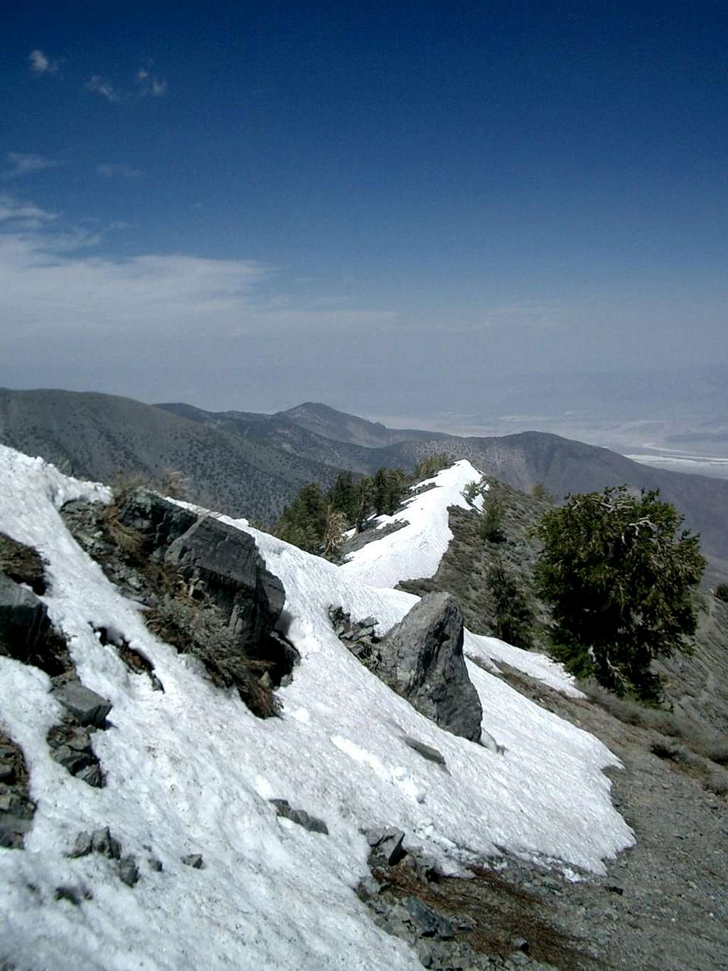 Telescope Peak - Snowy ridge