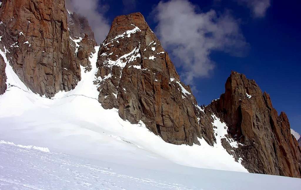Il versante sud del Petit Capucin (3693 m)