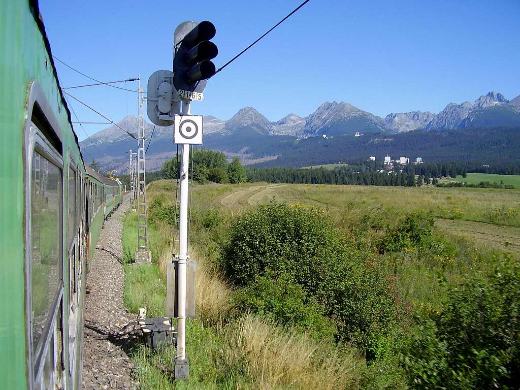 train approaching Tatras