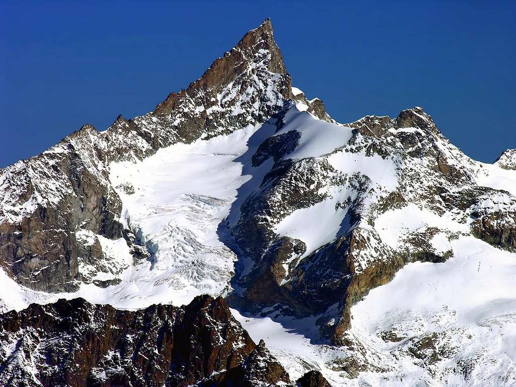 Zinalrothorn (4221 m) south side