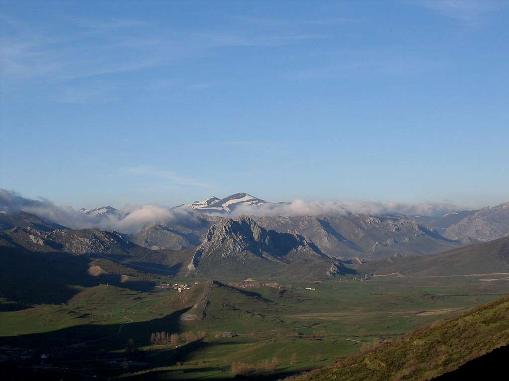 Braña Caballo view from Valle de Arbás