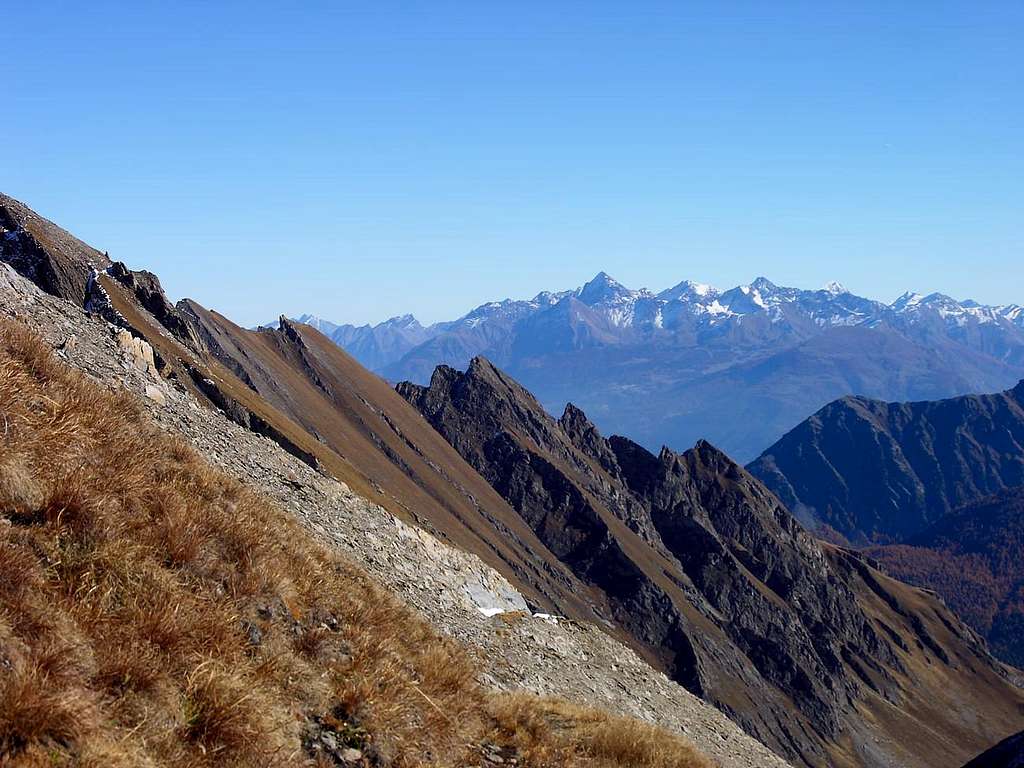 Il Gruppo del Monte Emilius (3559 m)