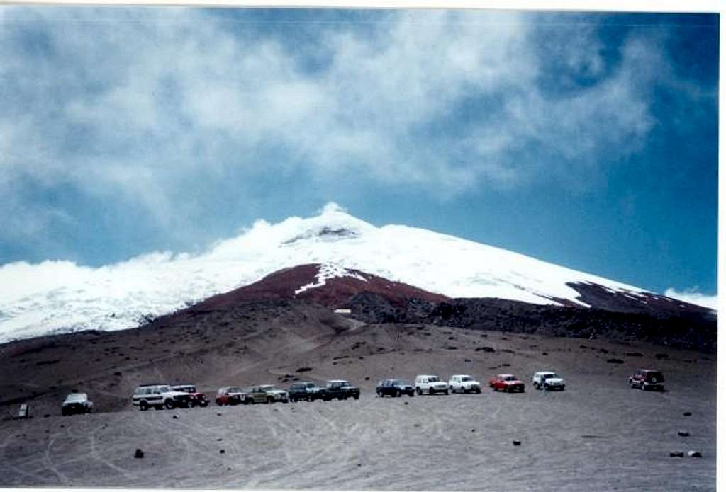 The Cotopaxi from the parking...