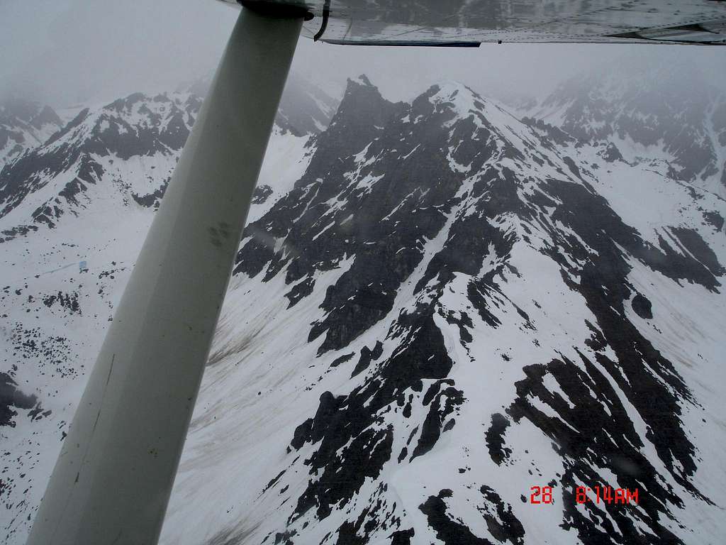 Flight up the Kahiltna Glacier