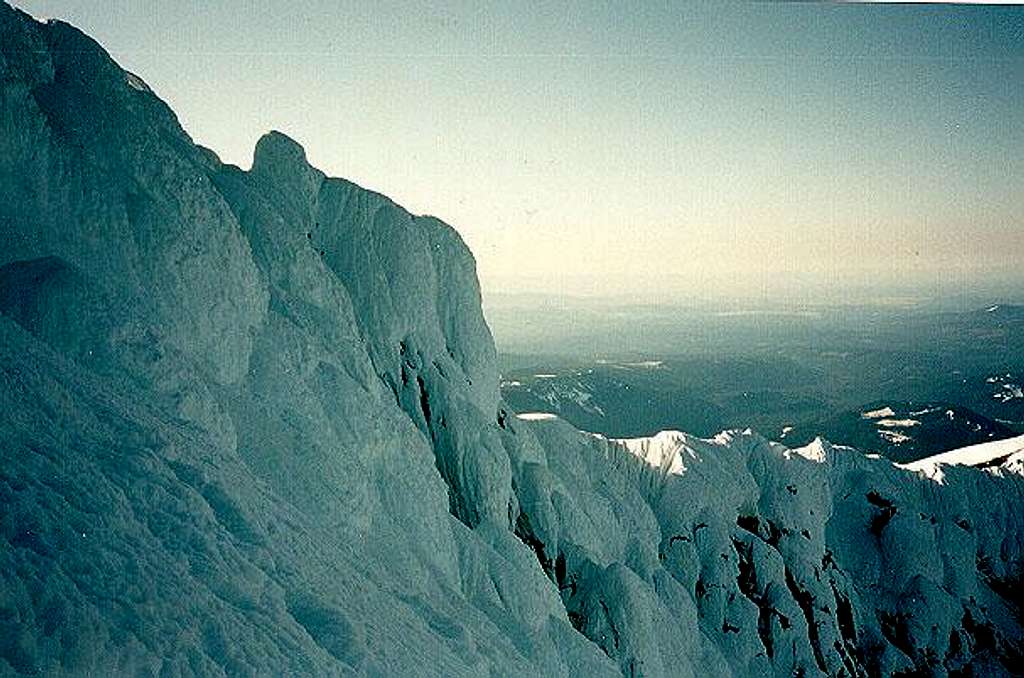 Mount Hood (May 1999) - South...