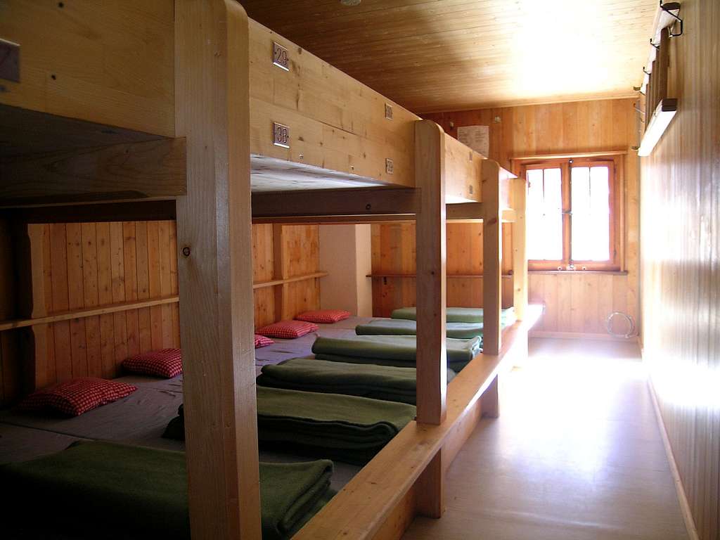 Detail of one of the sleeping rooms of the hut