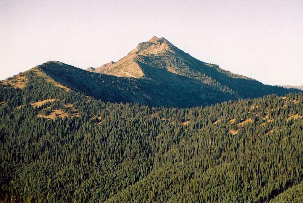 Daemon Peak fr south
