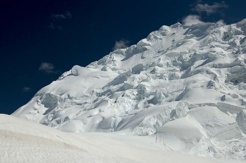 Seracs on the North Face of Haigutum East