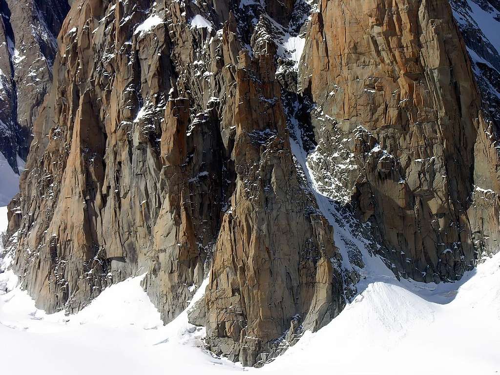 La Chandelle (3561 m) e il Trident du Tacul (3639 m)