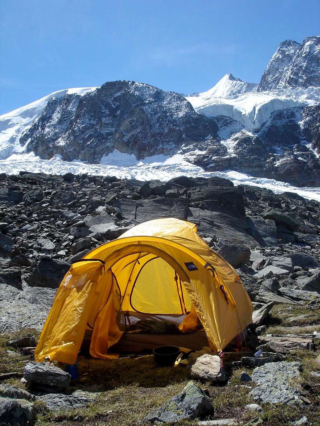 Tent and Nadelgrat