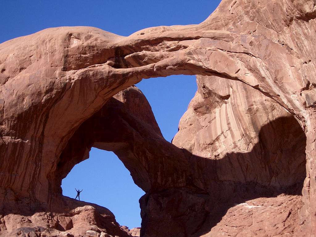 Double Arch (+ Ant!)