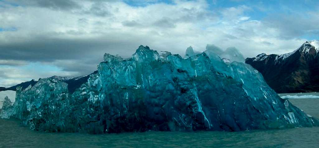 Lago Argentino - Blue Ice