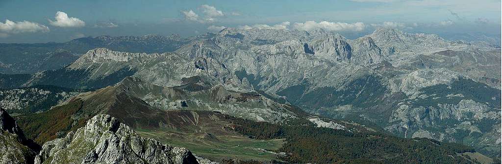 Kucke Planine distant view from Karanfili