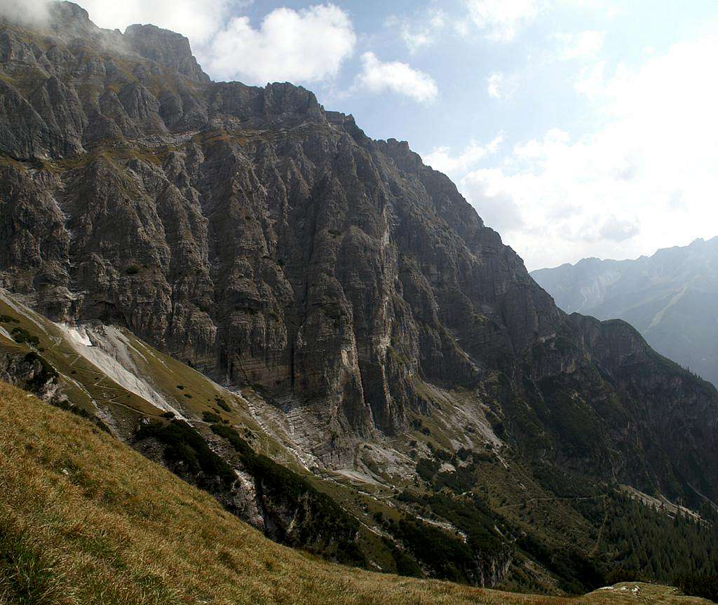 South-west faces of Nördlicher Roßlauf