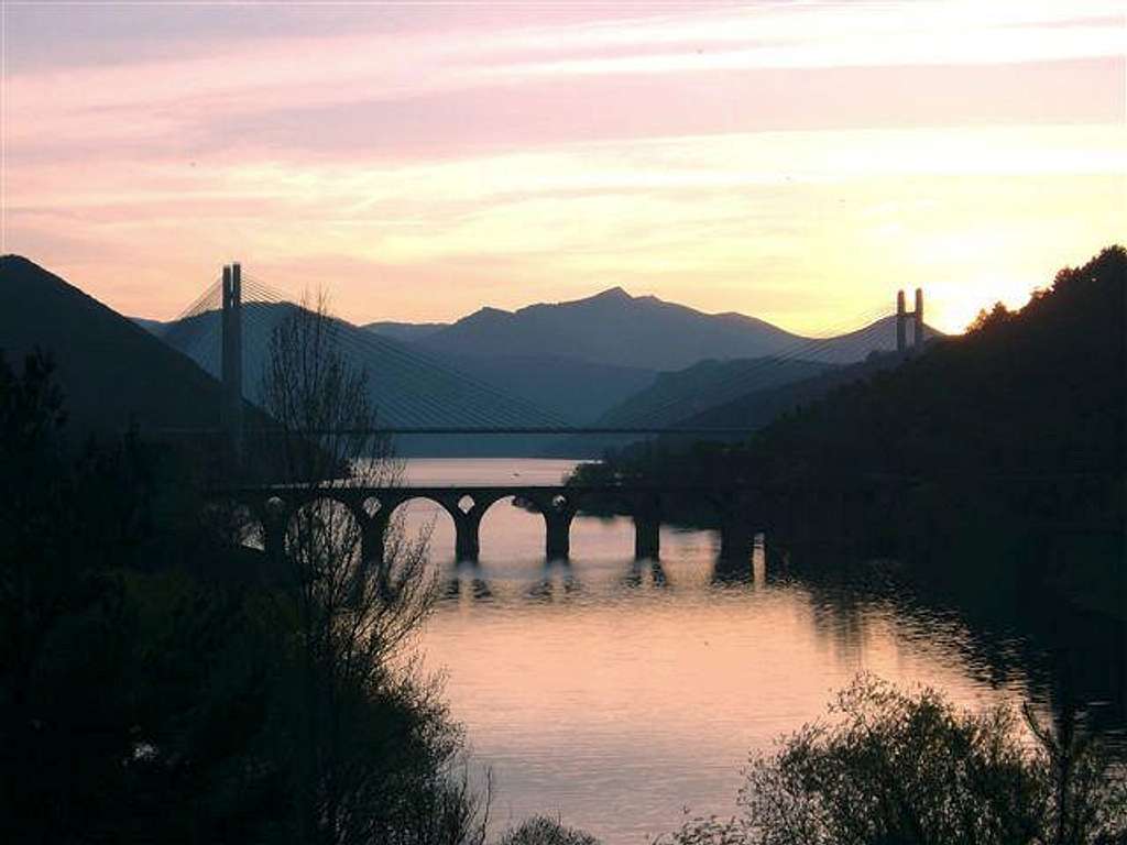 Bridges of  Luna dam (León)