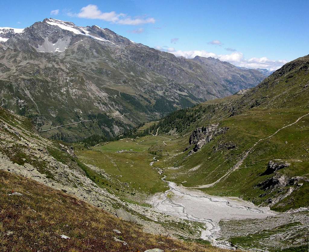 Along the trail from Vallone d'Invergnan to Becca Refreita <i>2612m</i> in Valgrisenche