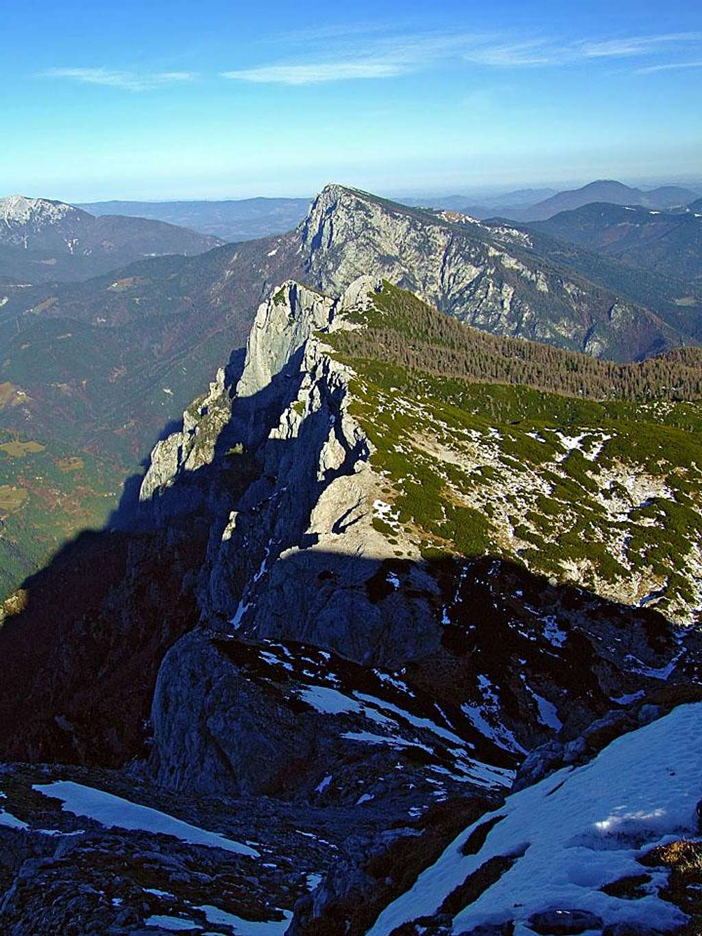 The NE ridge of Veliki vrh