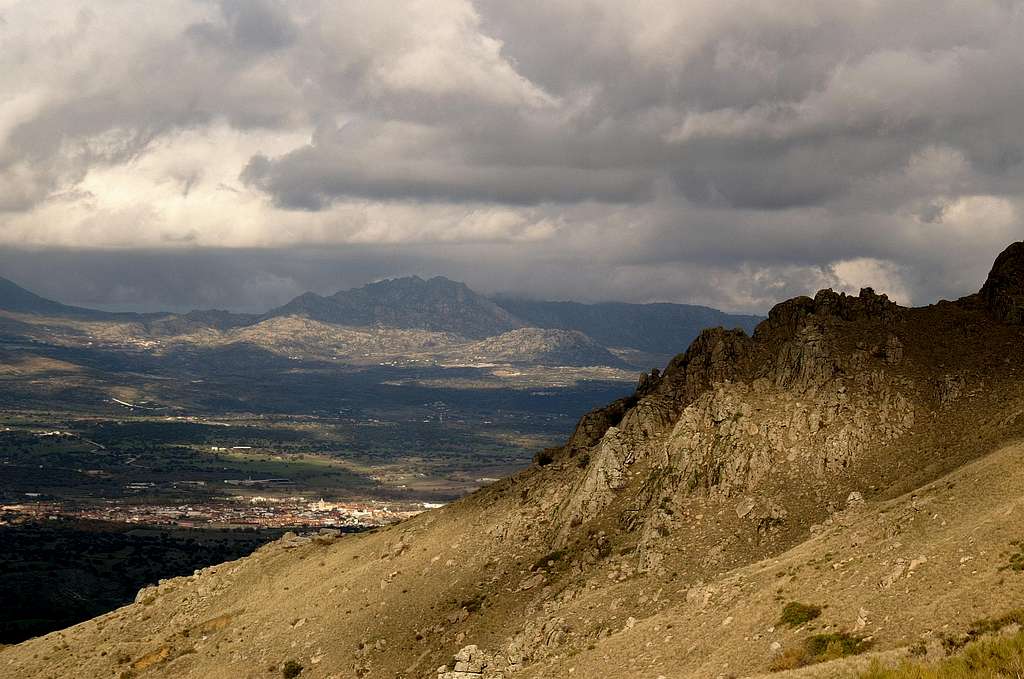 Sierra de la Cabrera from San Pedro
