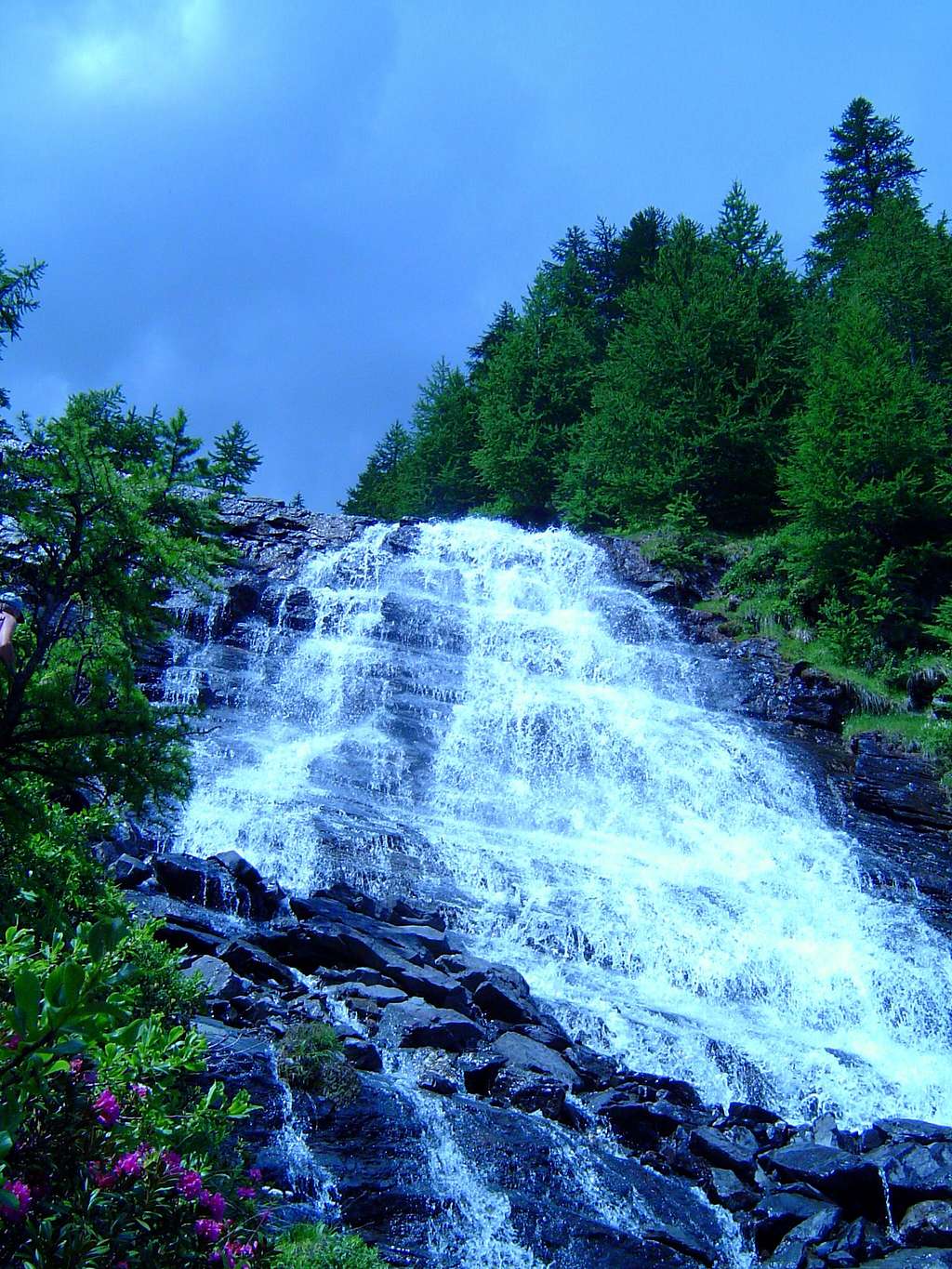 Cascade in Ecrins area